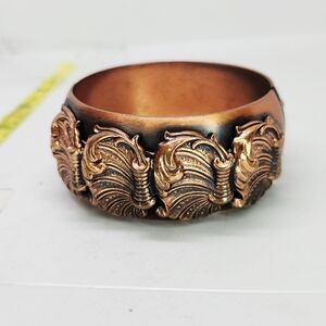 Whiting & Davis Vtg Wide Bracelet Repousse Botanical Leaf Hinged Cuff Jewelry